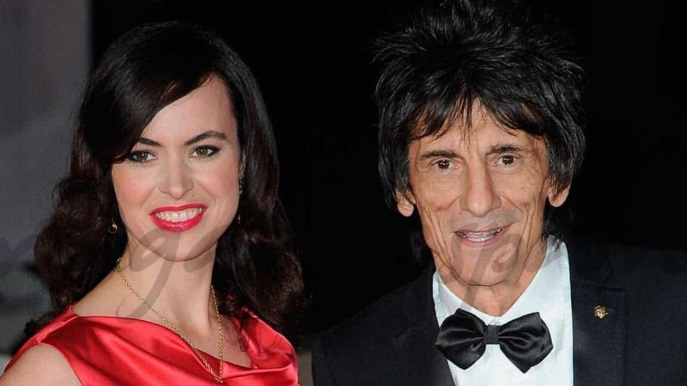 Ronnie Wood padre de gemelas