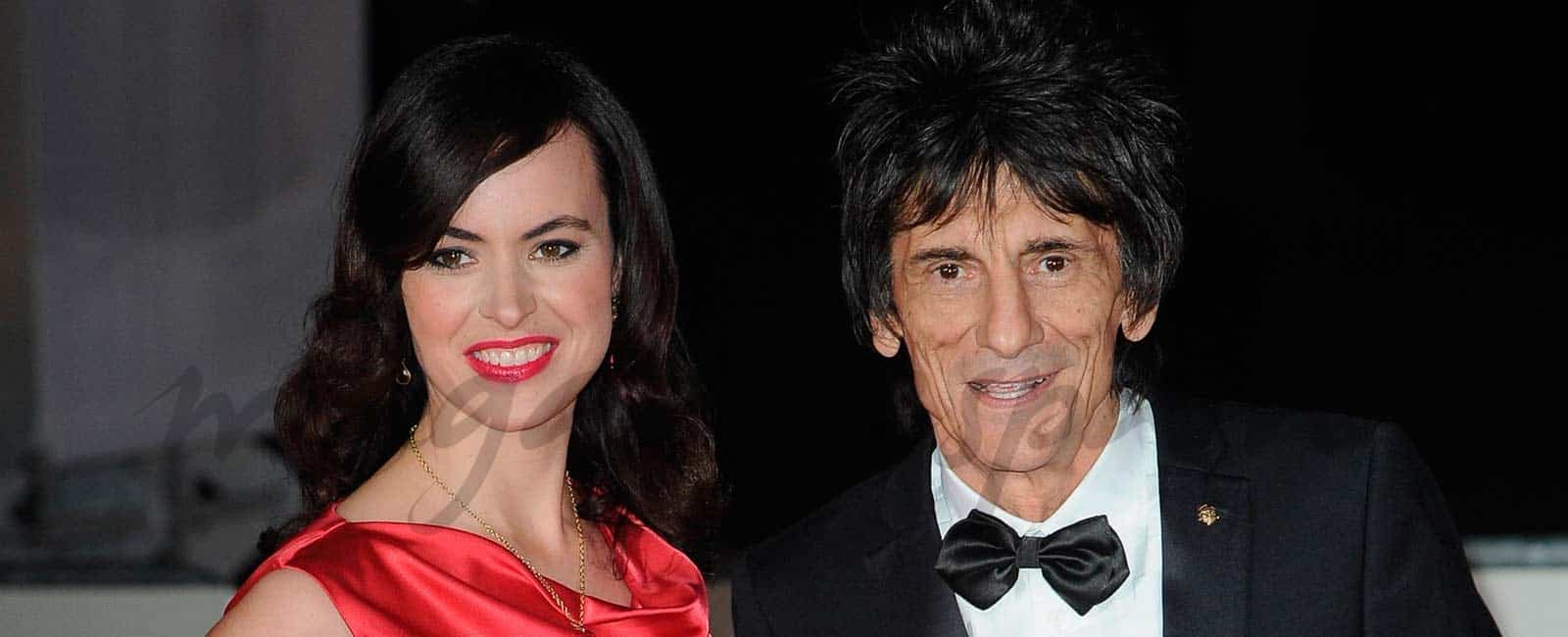 Ronnie Wood padre de gemelas