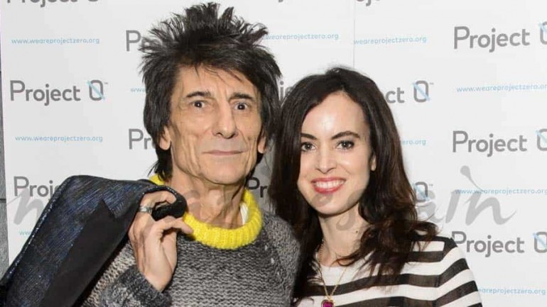 Ronnie Wood y su mujer, la felicidad de los futuros papás
