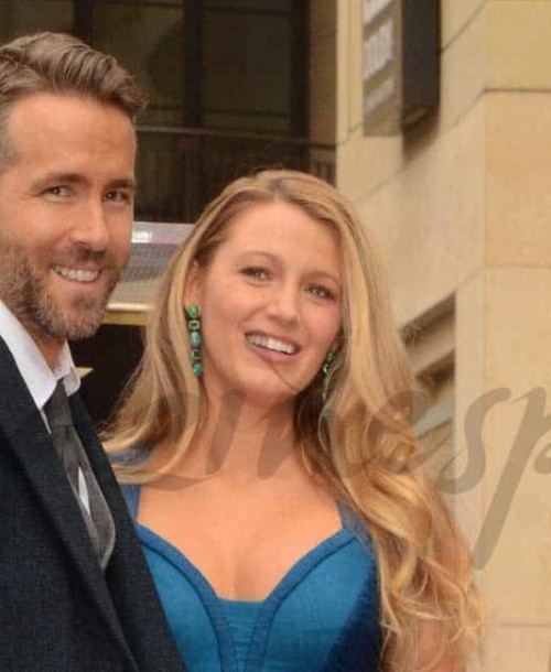 Ryan Reynolds y Blake Lively presentan a sus hijas