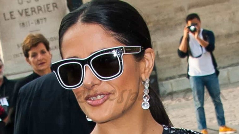 Salma Hayek «all Balenciaga»