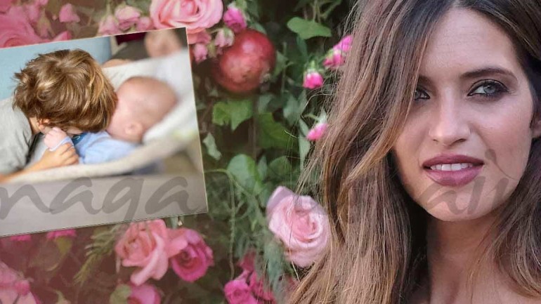 Sara Carbonero celebra los cuatro meses del pequeño Lucas Casillas