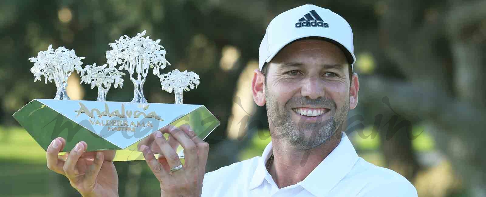 Sergio García celebra su triunfo en el Masters de Valderrama con su esposa Ángela Akins