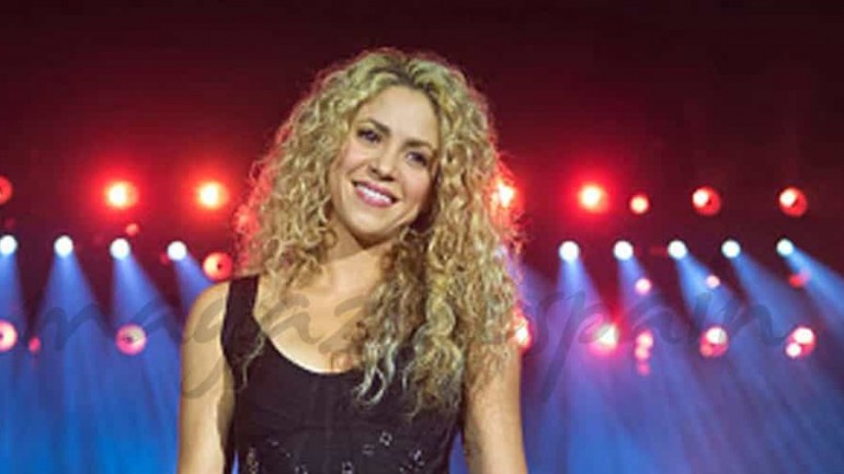 Shakira luce «tipazo», en el concierto de Maná