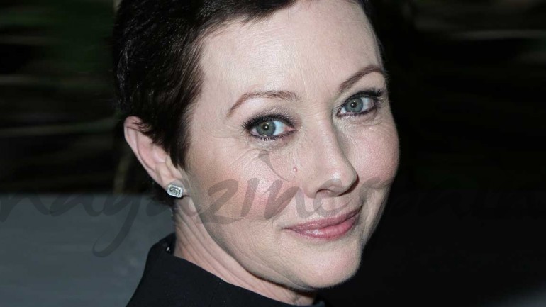 Tras superar el cáncer, Shannen Doherty vuelve al trabajo