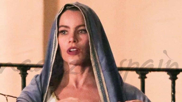 Sofía Vergara, la actriz mejor pagada de la televisión, en el papel de la Virgen María