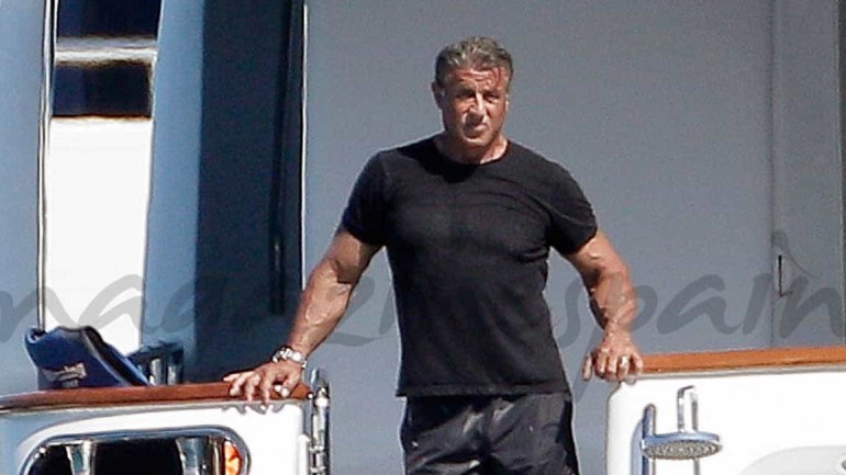Sylvester Stallone continua sus vacaciones en la Costa Azul