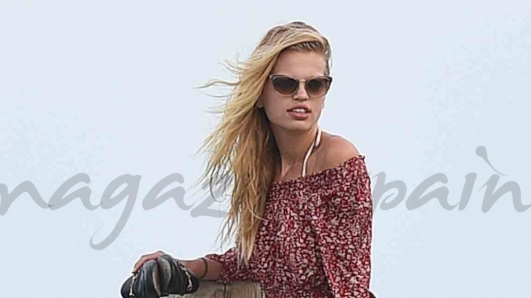 El Ángel de Victoria’s Secret Taylor Hill y su novio, vacaciones en Saint-Tropez