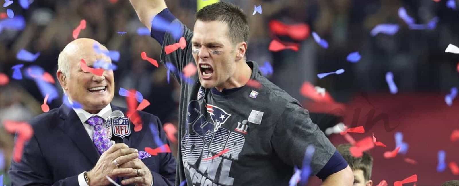 Tom Brady comparte su victoria en la Super Bowl con su familia