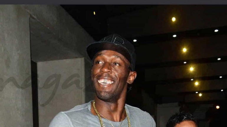Usain Bolt se sigue divirtiendo en Londres