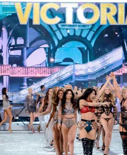 El Show de Victoria’s Secret conquista París